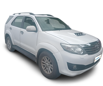 Toyota Fortuner-img
